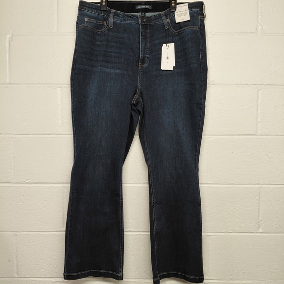 Calvin Klein Jeans High Rise Demi Boot Cut Women 20W Medium Wash Jeans 40x30 NEW - Picture 2 of 12